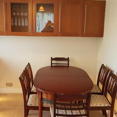 Elegant And Spacious 2 Bedroom Barnet Ngoại thất bức ảnh