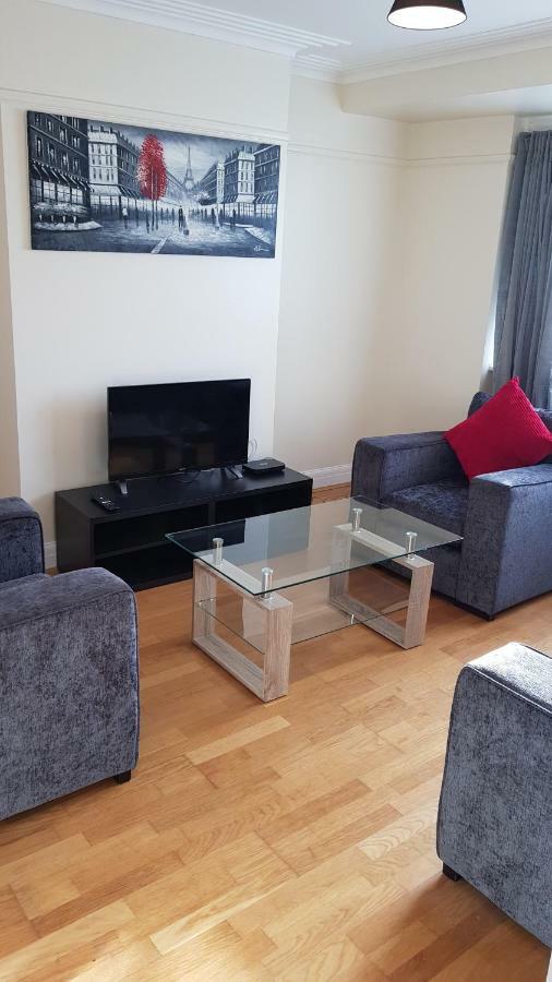 Elegant And Spacious 2 Bedroom Barnet Ngoại thất bức ảnh