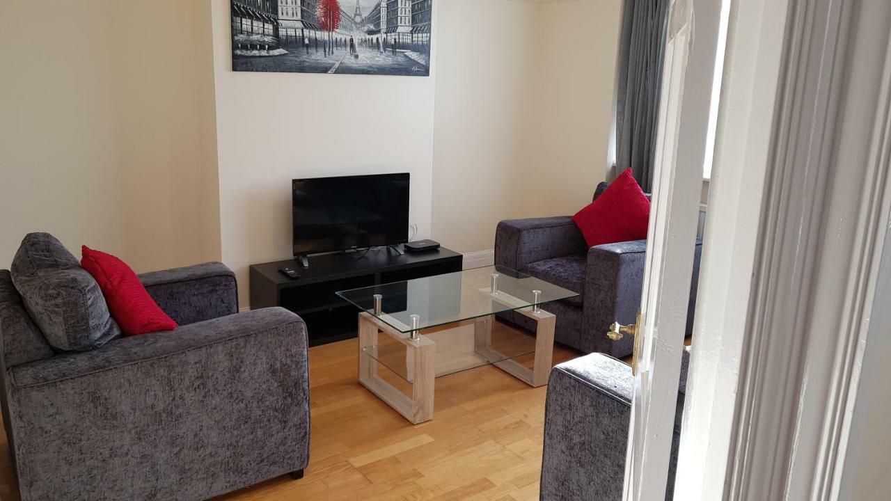 Elegant And Spacious 2 Bedroom Barnet Ngoại thất bức ảnh