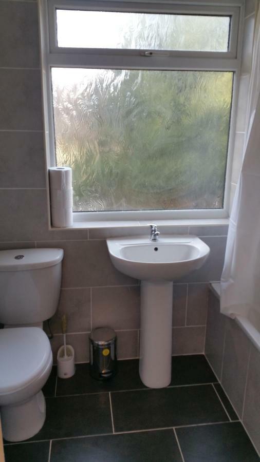 Elegant And Spacious 2 Bedroom Barnet Ngoại thất bức ảnh