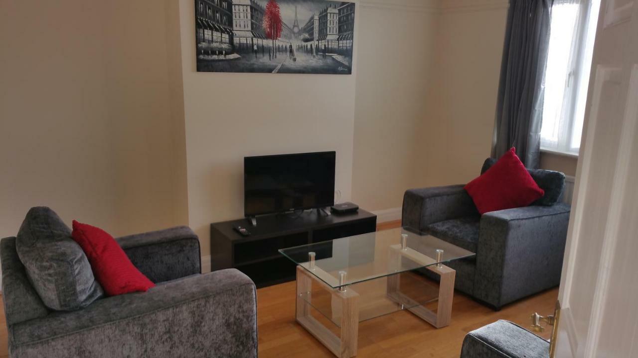 Elegant And Spacious 2 Bedroom Barnet Ngoại thất bức ảnh