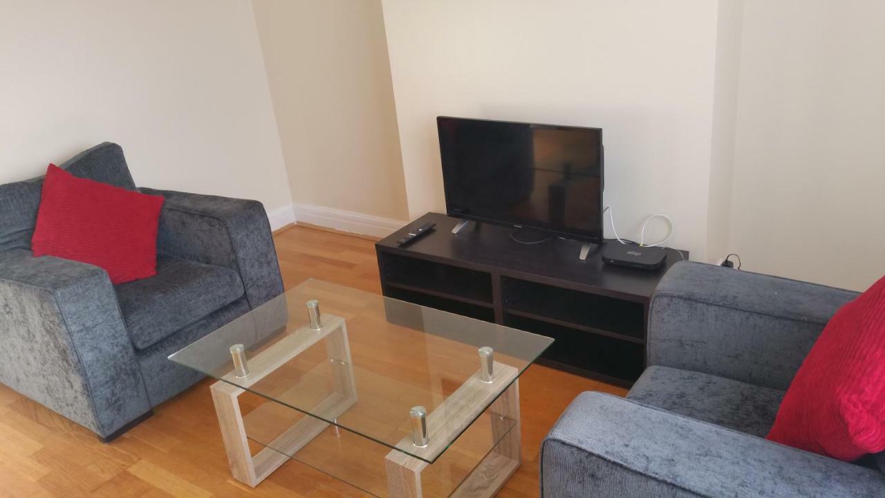 Elegant And Spacious 2 Bedroom Barnet Ngoại thất bức ảnh